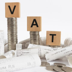 Kiedy przedsiębiorca zyskuje status płatnika VAT?